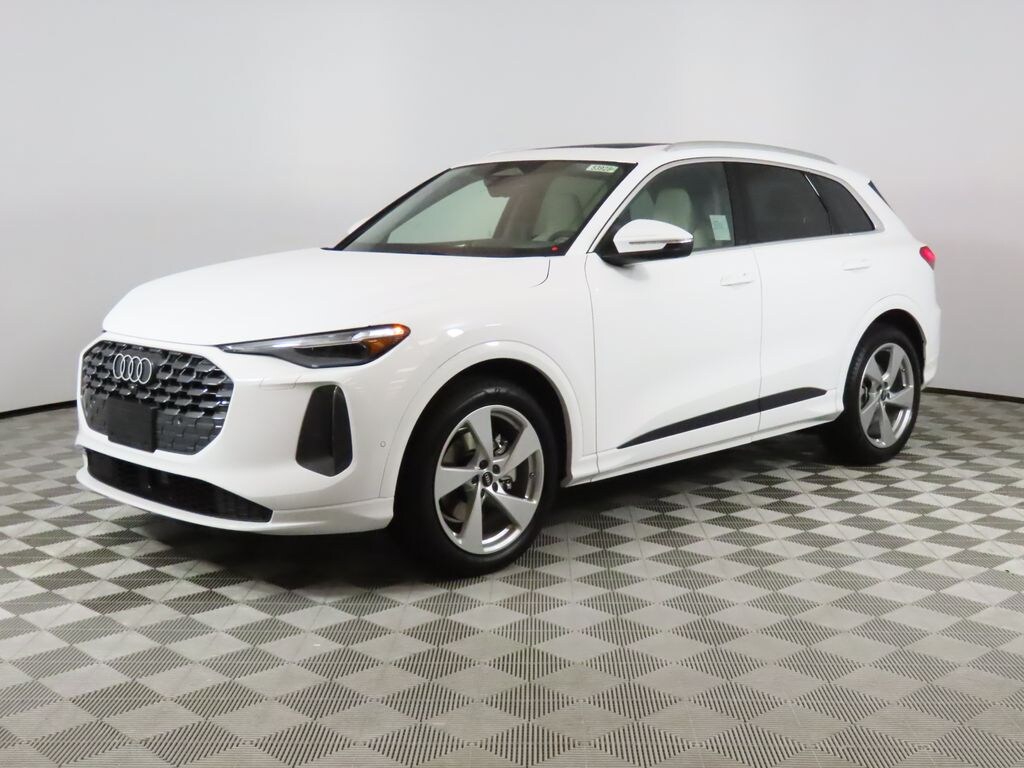 New 2025 Audi Q5 2.0T Premium SUV