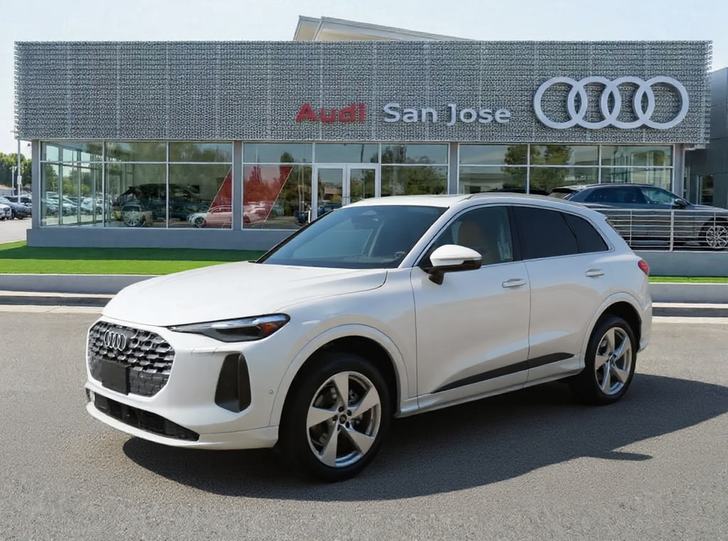 2025 Audi Q5 40 Premium Plus's photo