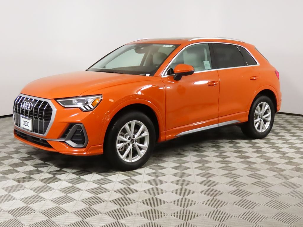 2025 Audi Q3 S Line Premium's photo
