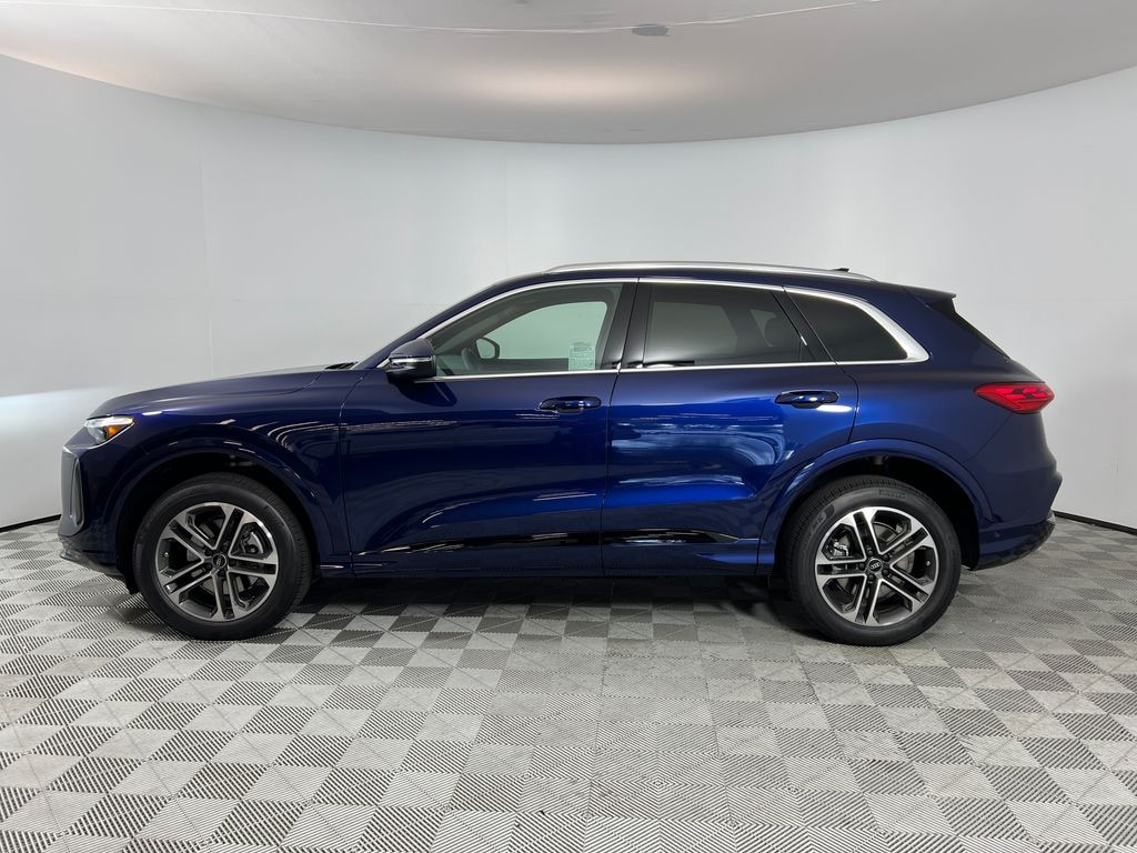 New 2025 Audi Q5 2.0T Premium SUV