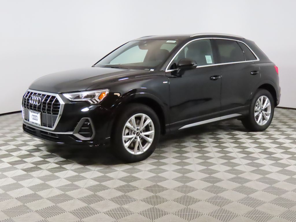 2025 Audi Q3 S Line Premium's photo