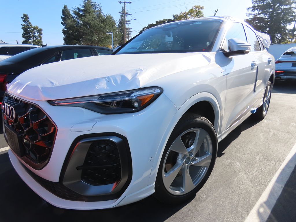 2025 Audi New Q5 Sportback Premium Plus's photo