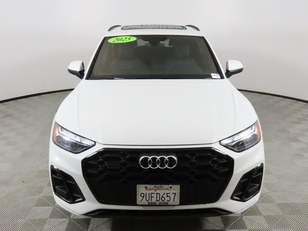 2025 Audi Q5 45 S Line Premium photo 3