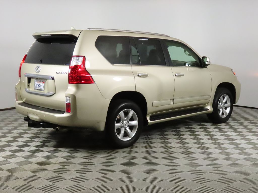 2013 LEXUS GX 460 photo 4