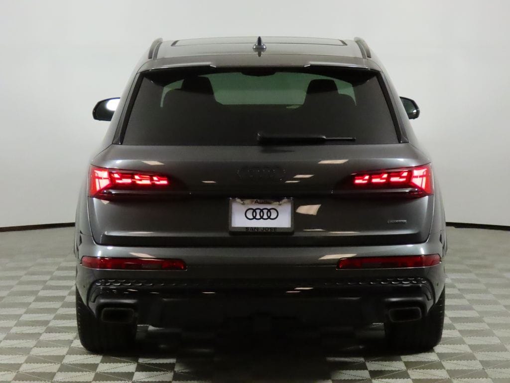New 2026 Audi Q7 Prestige SUV