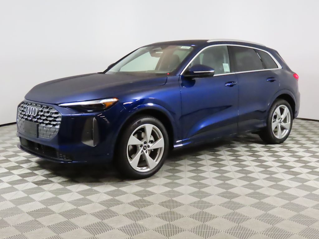 2025 Audi New Q5 Prestige's photo