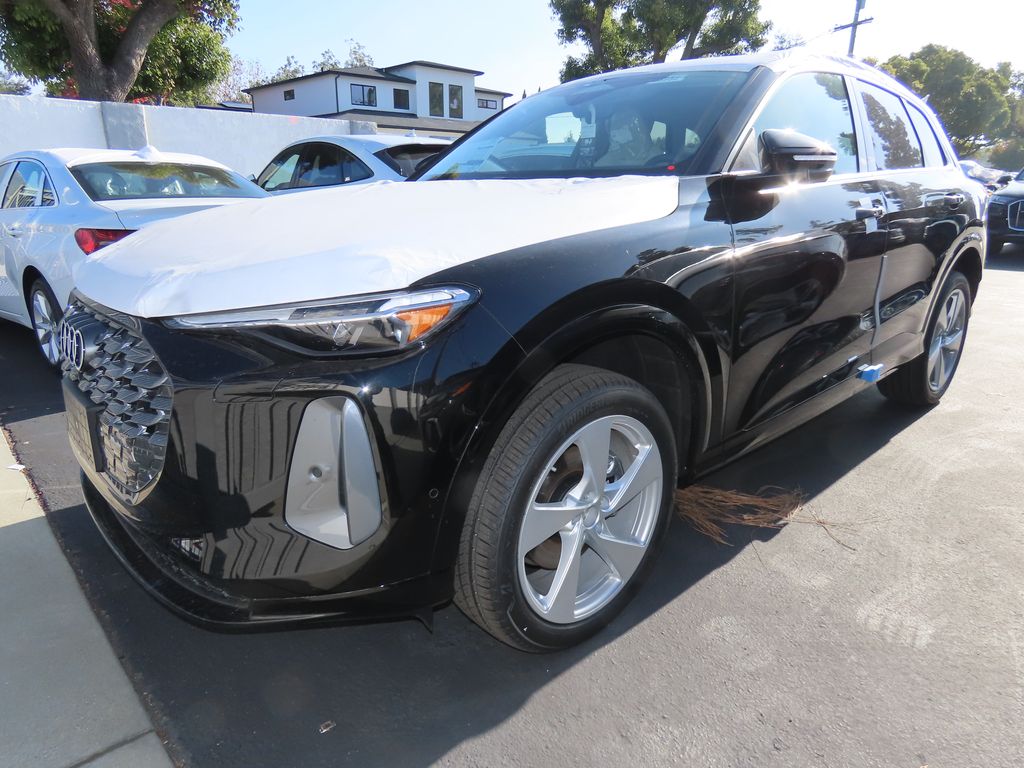 2025 Audi New Q5 Prestige's photo