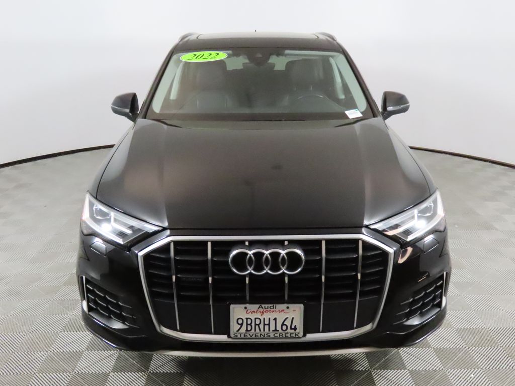 2022 Audi Q7 55 Premium photo 3