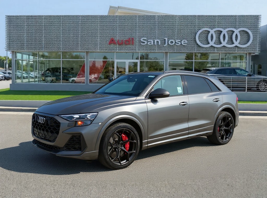 2026 Audi RS Q8 -'s photo
