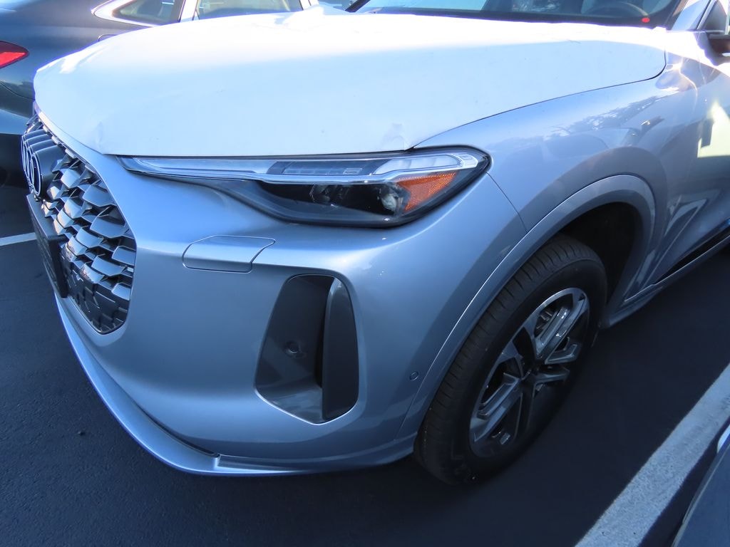 New 2025 Audi Q5 2.0T Premium SUV