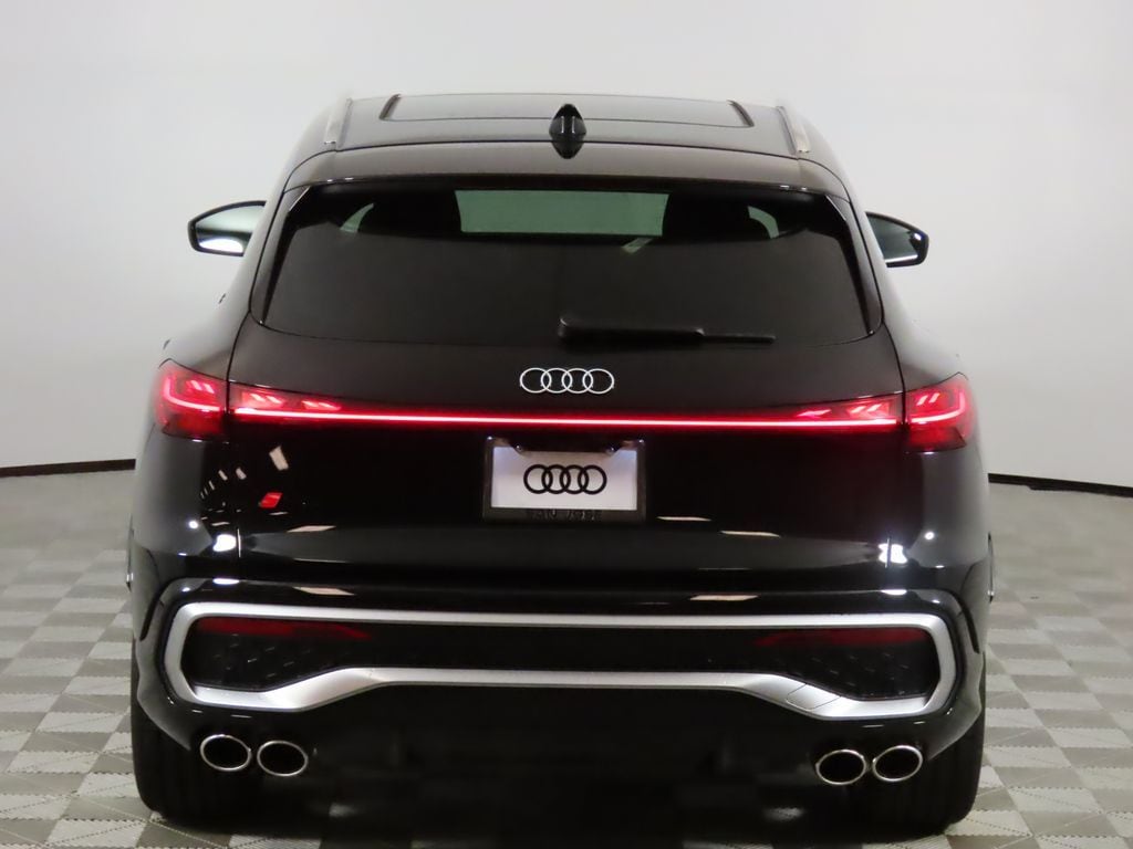 New 2025 Audi SQ5 Prestige SUV