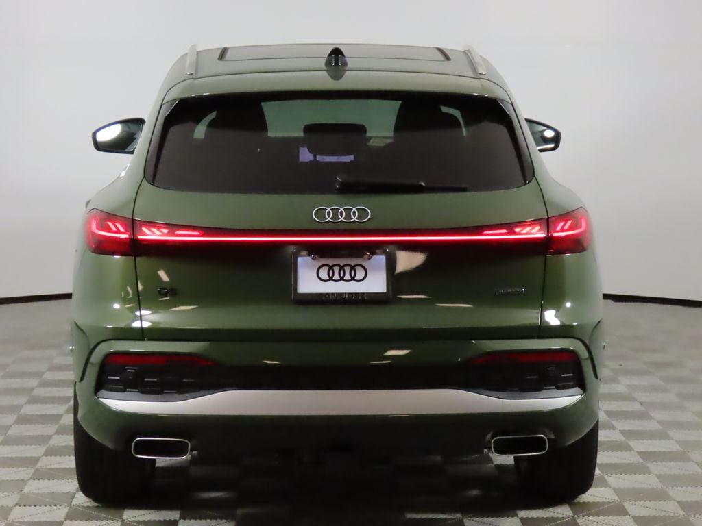 New 2025 Audi Q5 2.0T Premium SUV