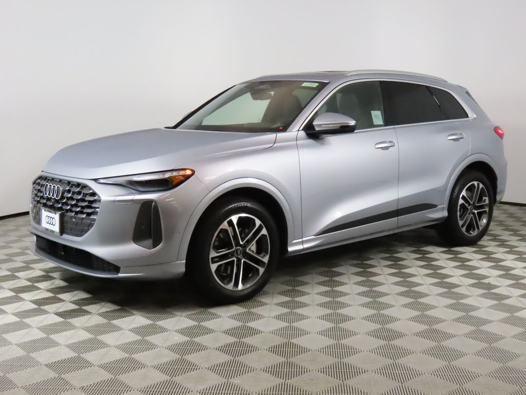 2025 Audi New Q5 Prestige's photo