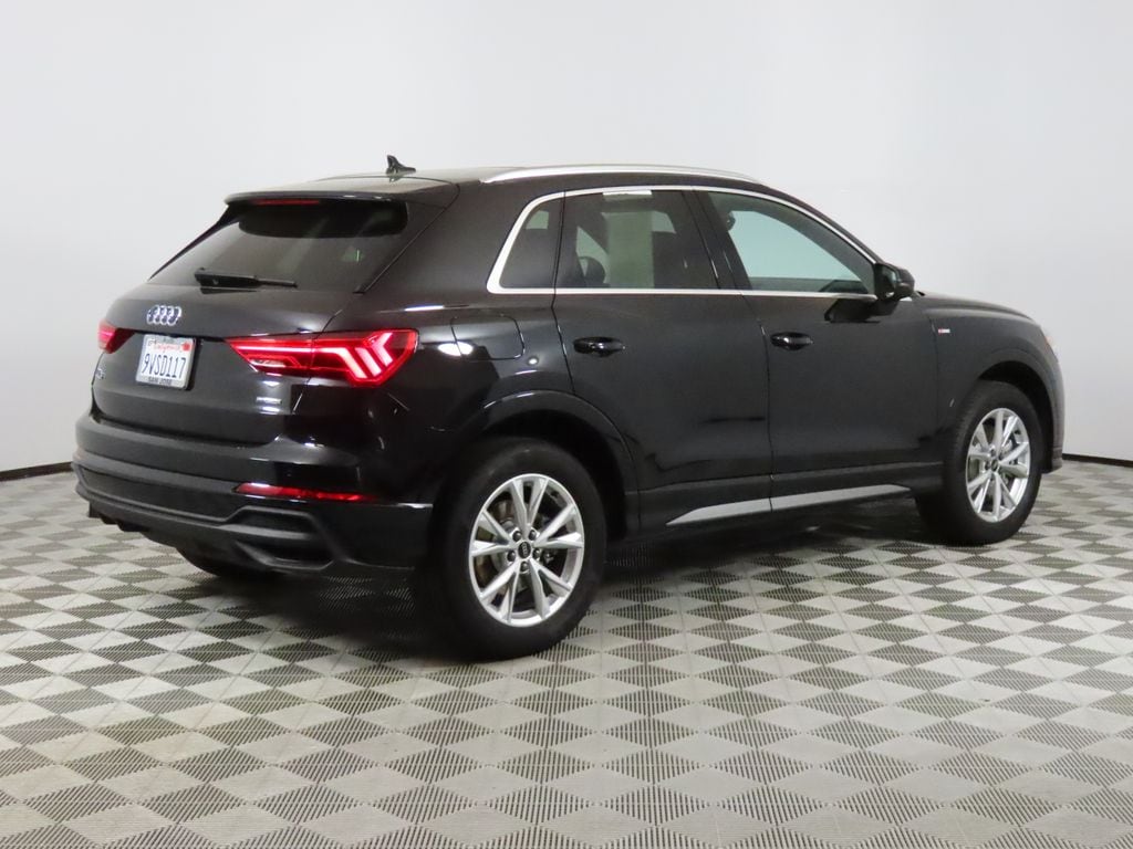 2025 Audi Q3 Premium Plus photo 4