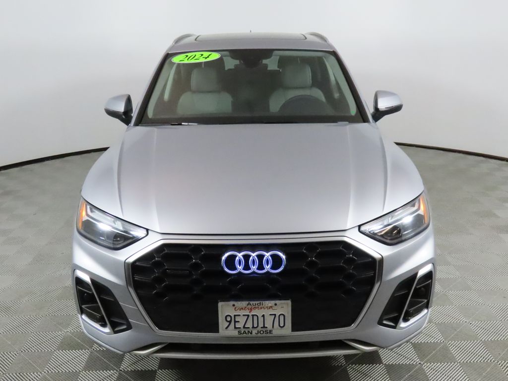 2024 Audi Q5 45 S Line Premium Plus photo 3