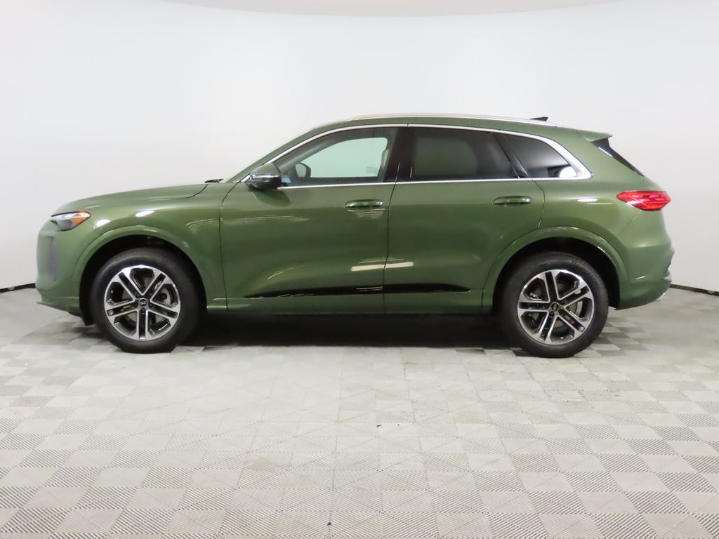 New 2025 Audi Q5 2.0T Premium SUV