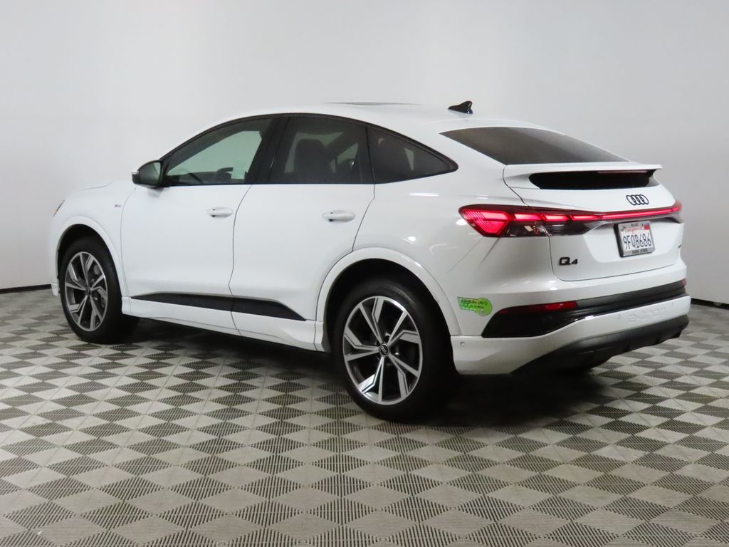 2023 Audi Q4 Sportback e-tron Prestige photo 2