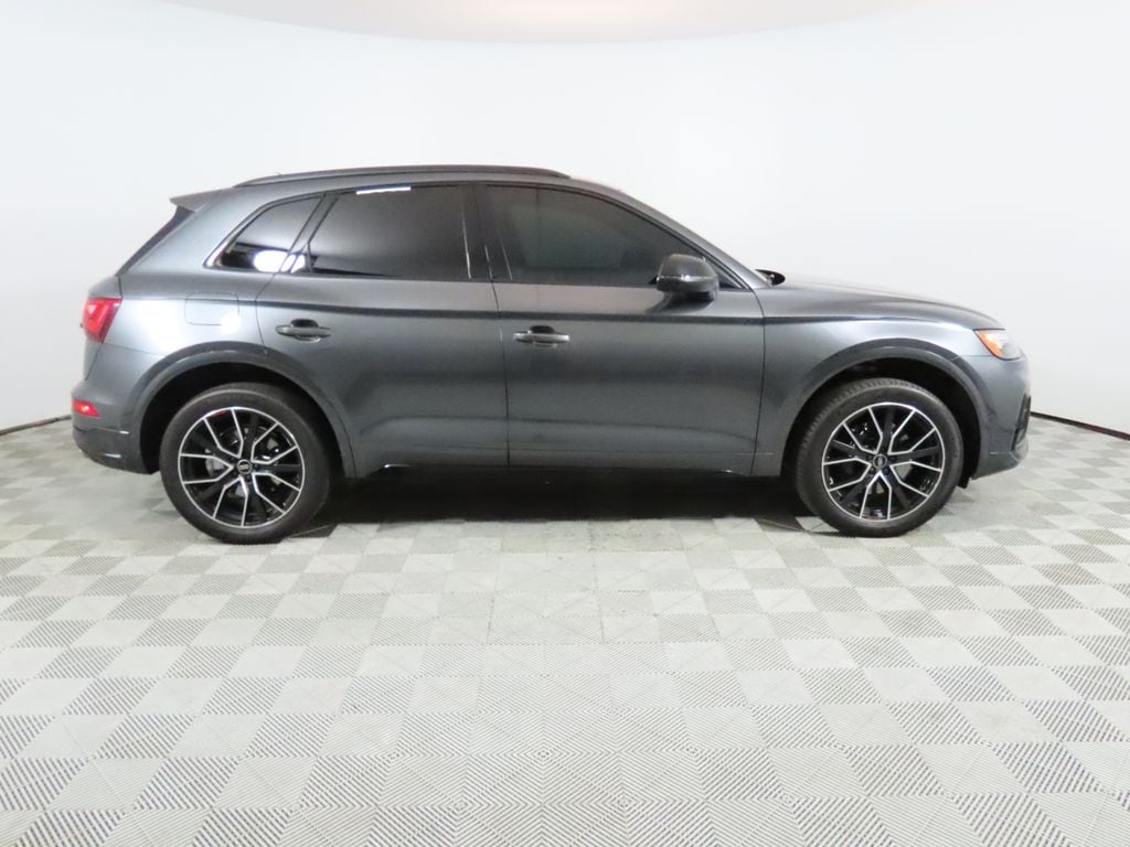 2023 Audi SQ5 Premium Plus photo 5