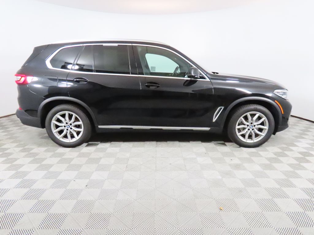 2022 BMW X5 xDrive40i photo 5