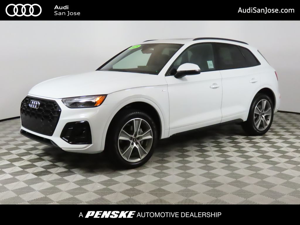 2025 Audi Q5 Premium's photo