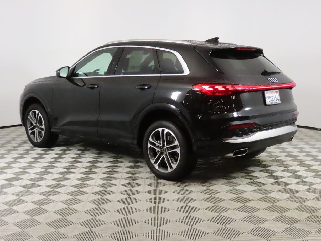 Certified 2025 Audi Q5 2.0T Premium SUV