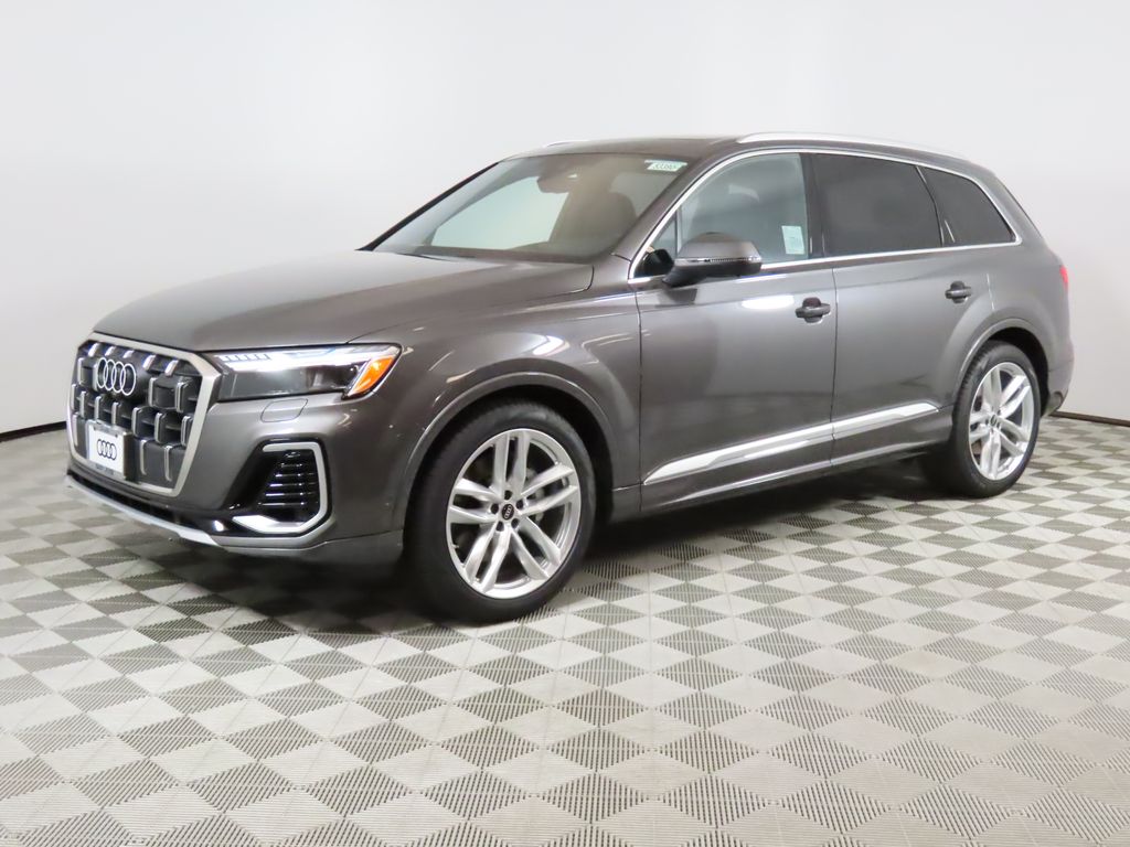 2025 Audi Q7 Prestige's photo