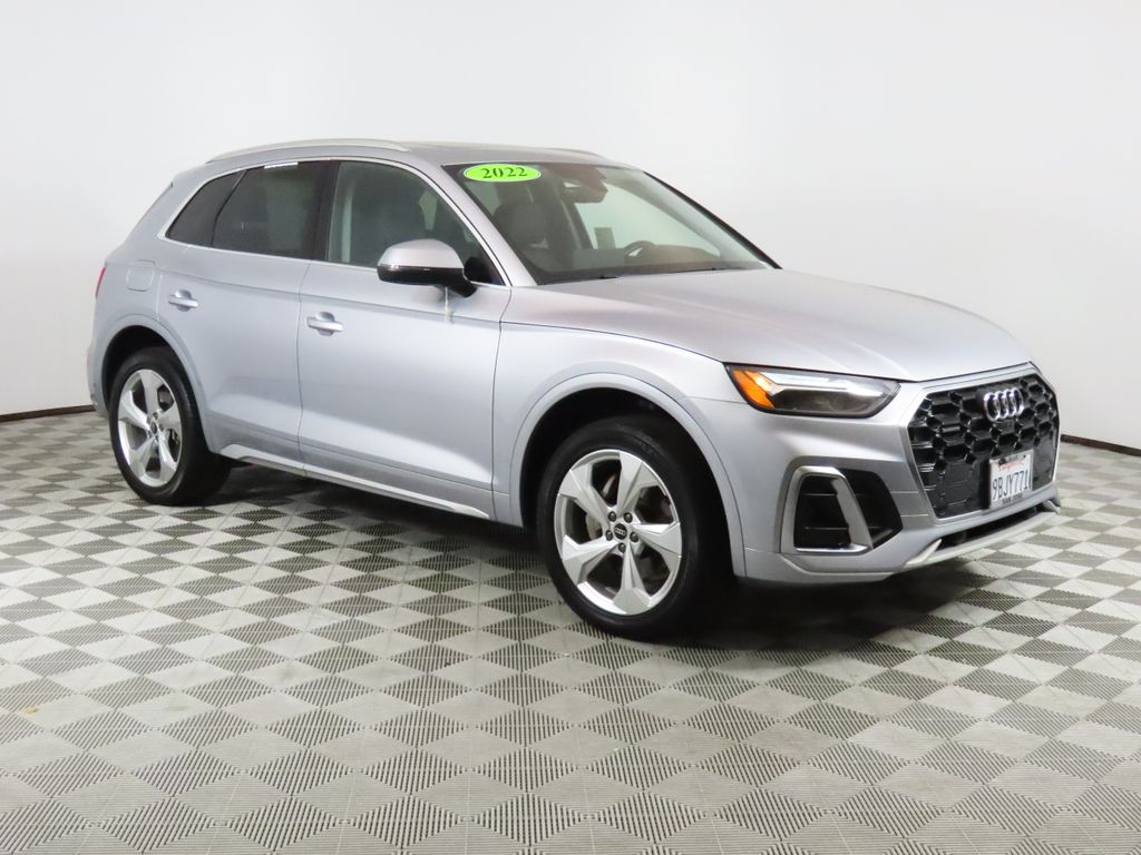 2022 Audi Q5 45 S Line Premium Plus photo 6