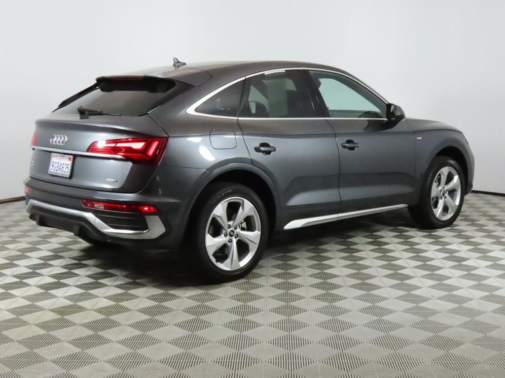2023 Audi Q5 Sportback 45 S Line Premium photo 4