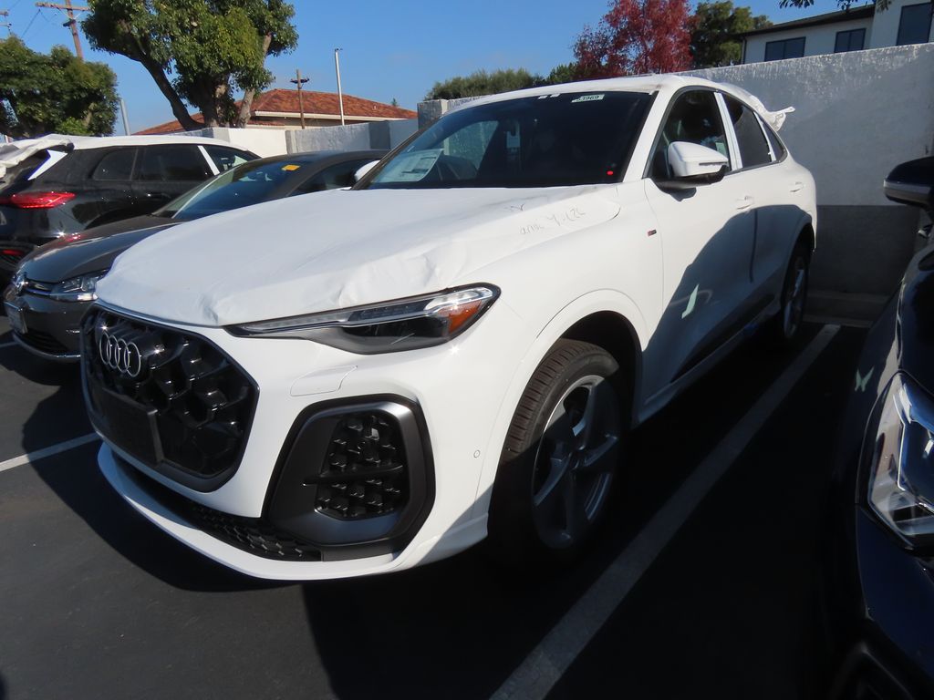 2025 Audi New Q5 Sportback Premium Plus's photo
