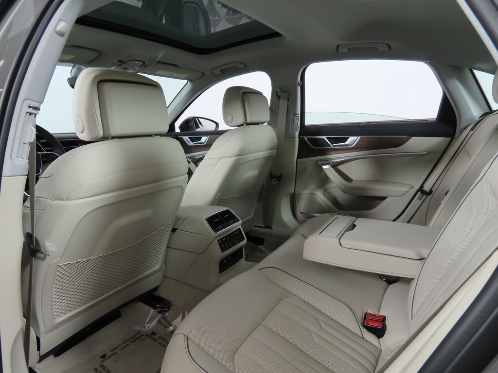 2025 Audi A6 Prestige - Photo 39