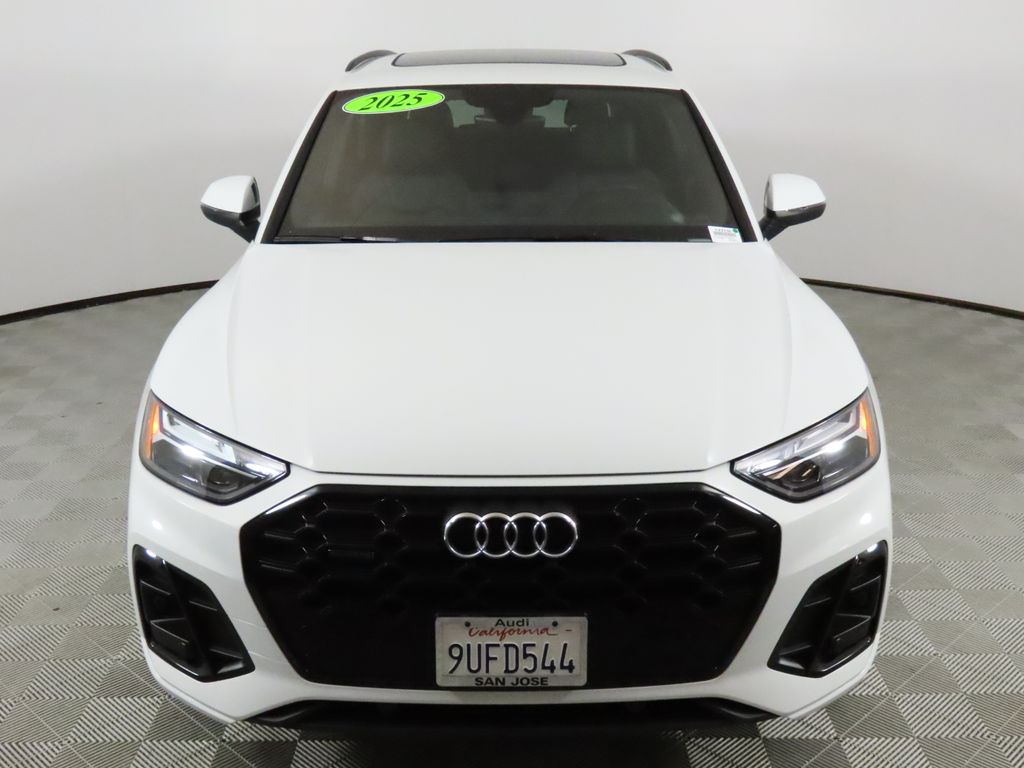 2025 Audi Q5 45 S Line Premium photo 3