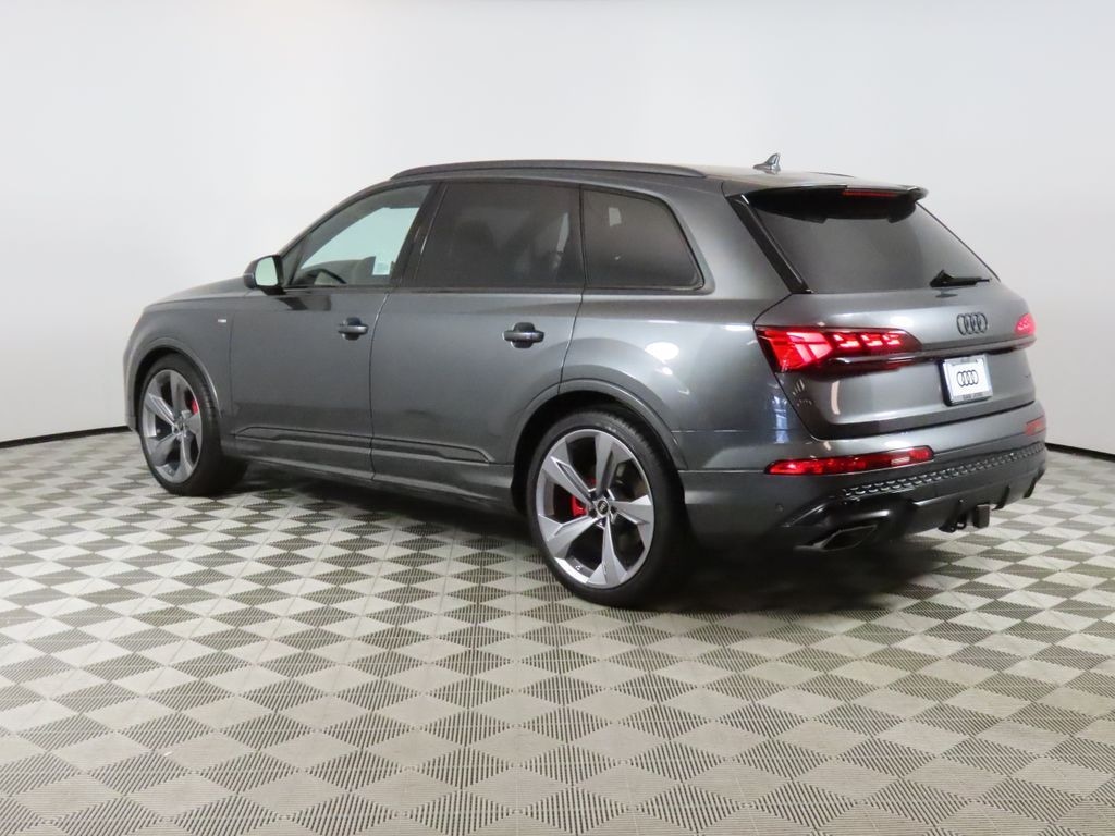 New 2026 Audi Q7 Prestige SUV