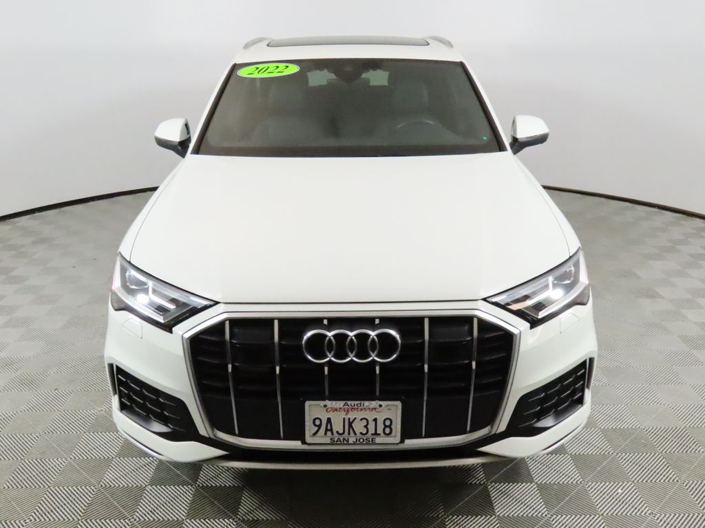 2022 Audi Q7 45 Premium Plus photo 3