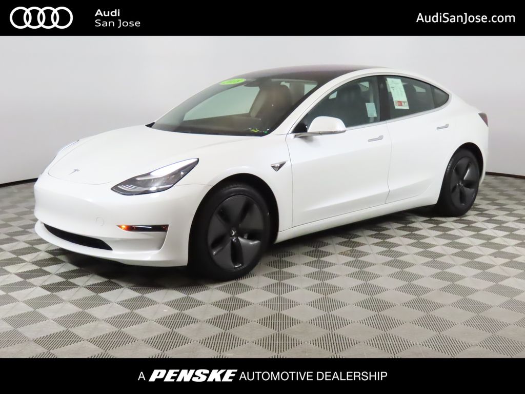 2018 Tesla Model 3's photo