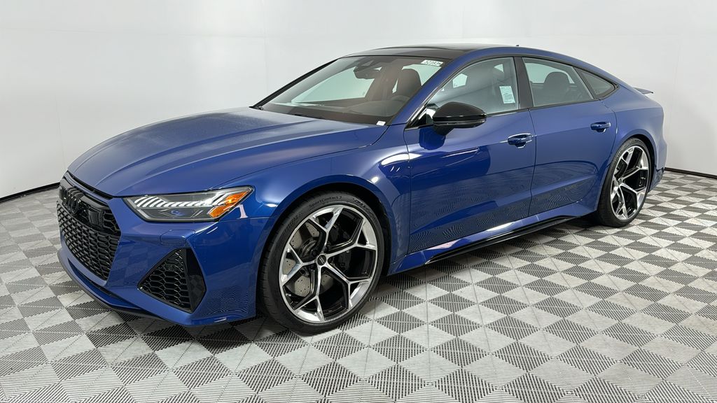 2025 Audi RS 7 Base's photo