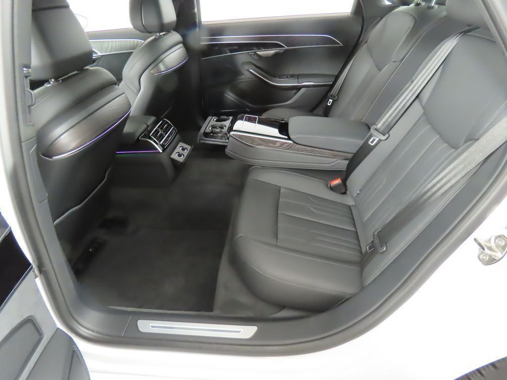 2025 Audi A8 Base - Photo 39