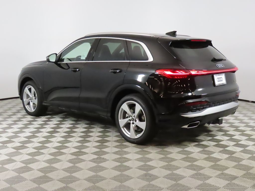 New 2025 Audi Q5 2.0T Premium SUV