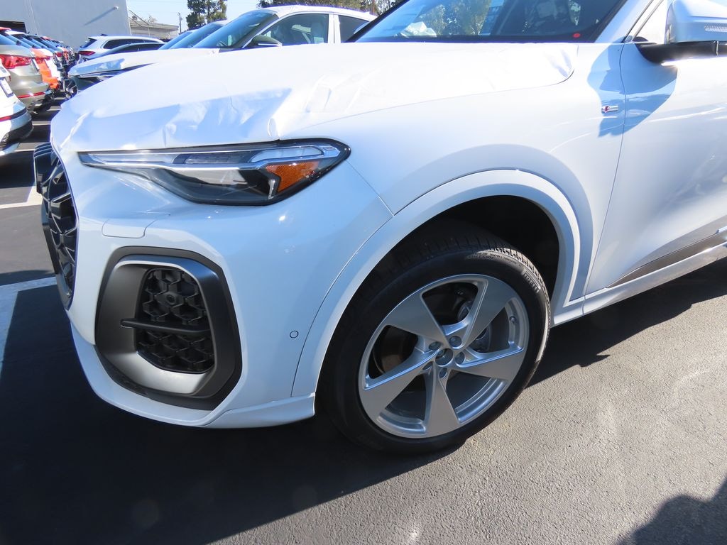 New 2025 Audi Q5 2.0T Premium SUV