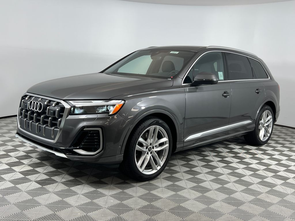 2025 Audi Q7 Premium Plus's photo