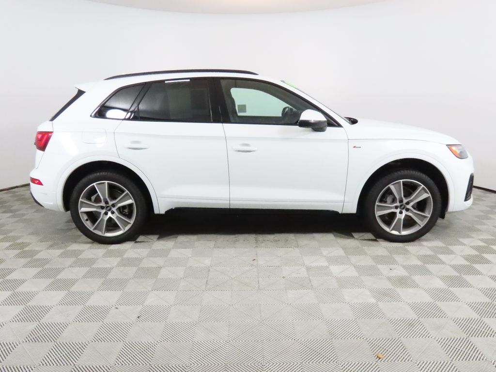 2025 Audi Q5 45 S Line Premium photo 5
