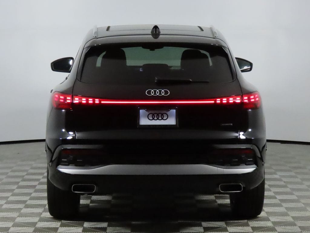 New 2026 Audi Q5 Premium SUV