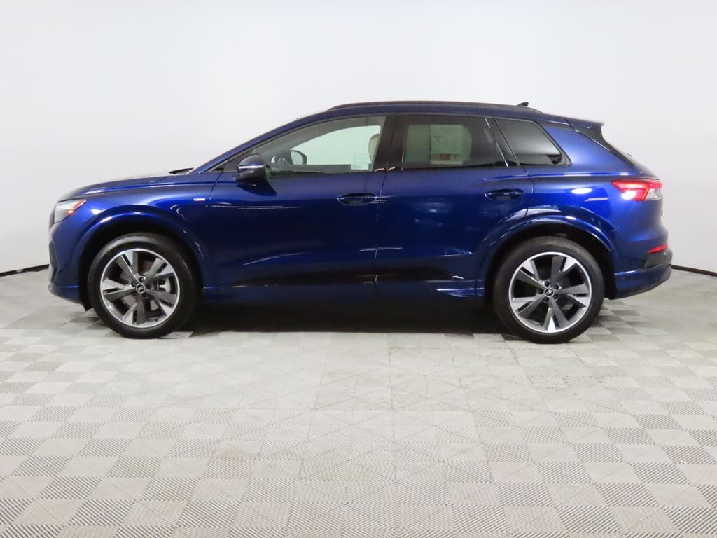 Used 2024 Audi Q4 e-tron Premium Plus with VIN WA1L2BFZ3RP009833 for sale in San Jose, CA