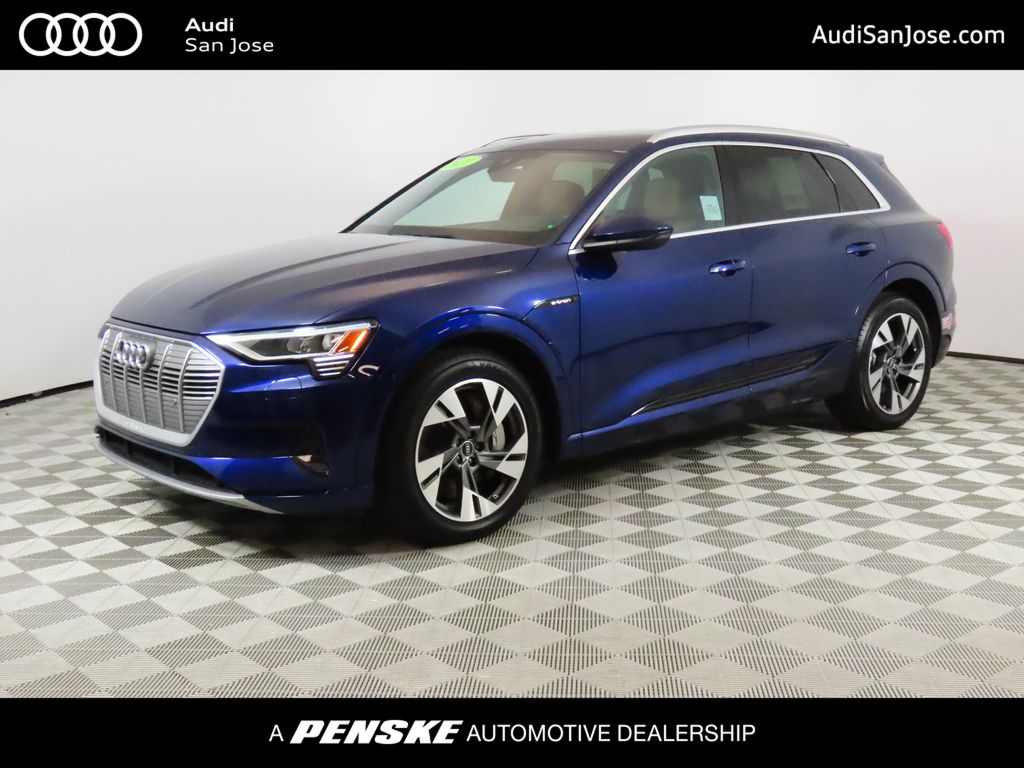 2022 Audi e-tron Premium