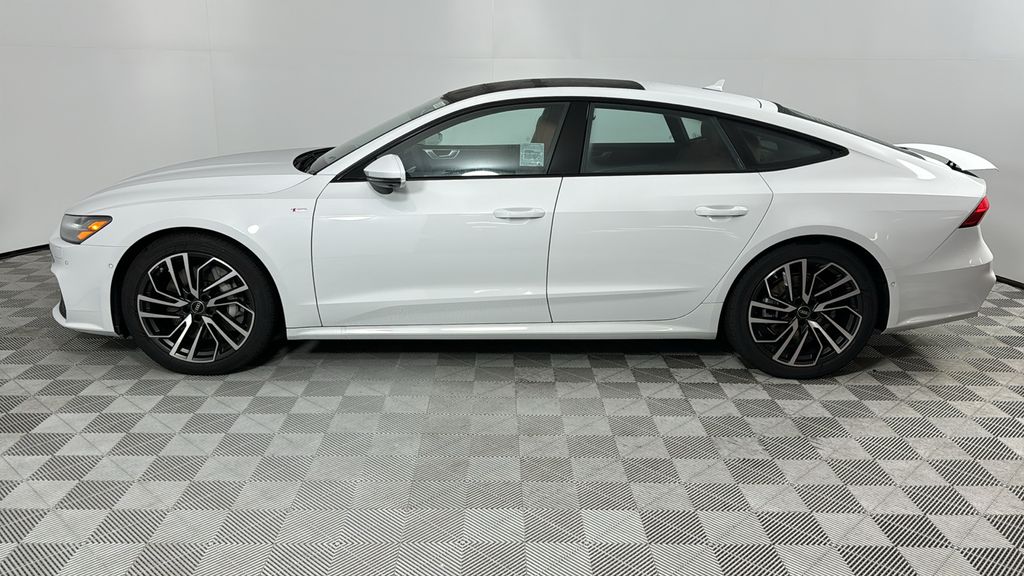 2025 Audi A7 55 Premium Plus photo 2