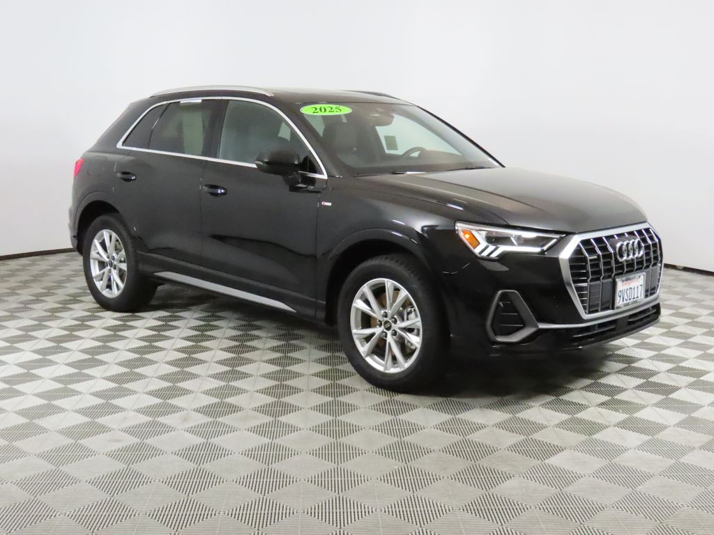 2025 Audi Q3 Premium Plus photo 6