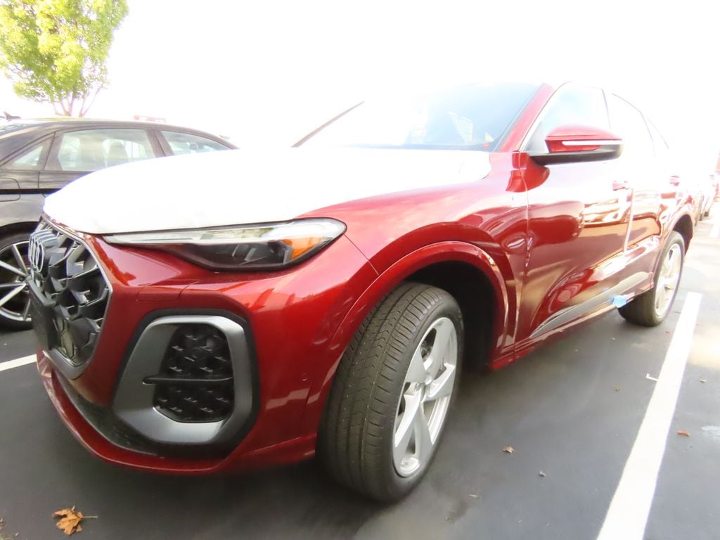 2025 Audi New Q5 Sportback Premium Plus's photo