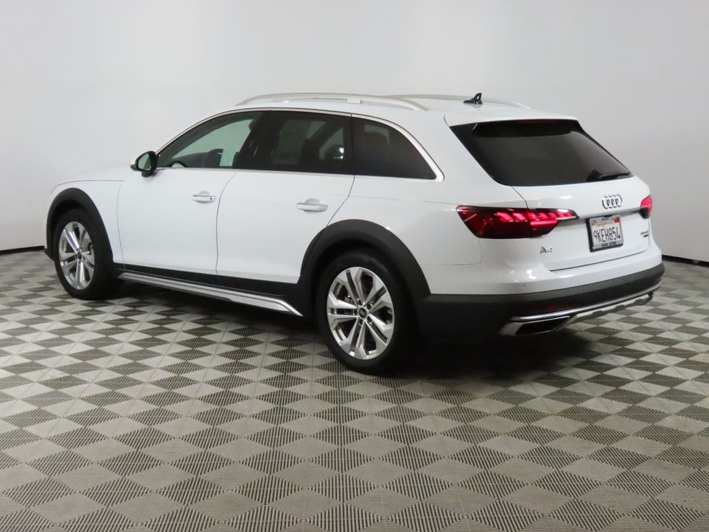 2023 Audi A4 Allroad 45 Premium Plus photo 2