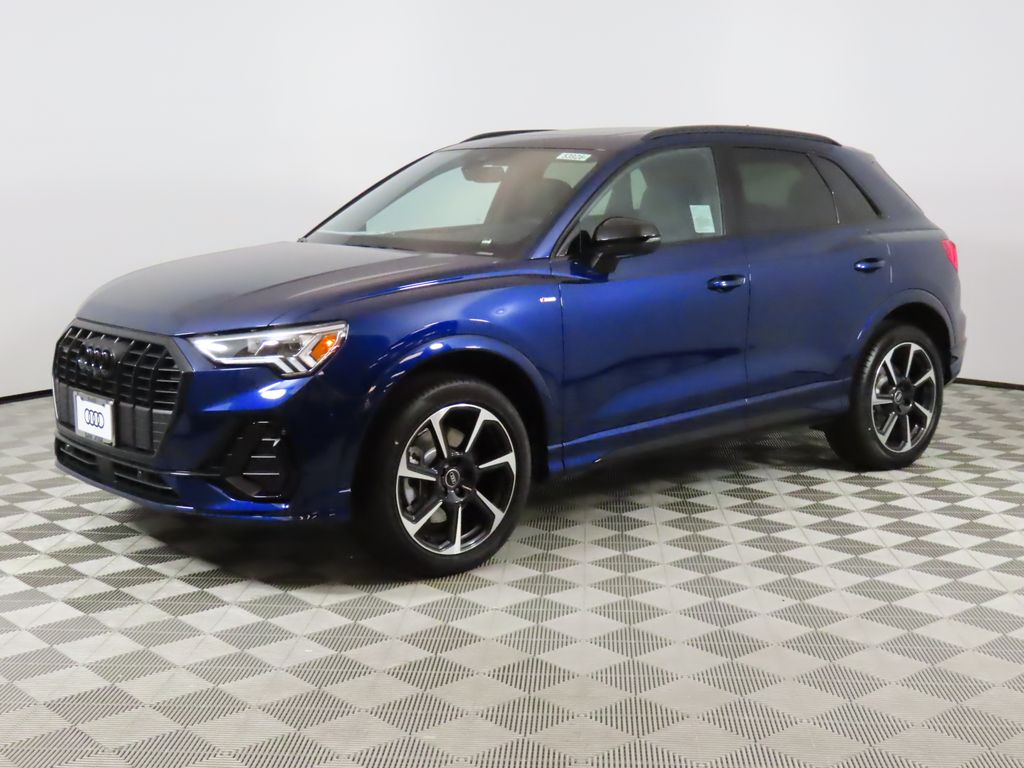 2025 Audi Q3 S Line Premium Plus's photo