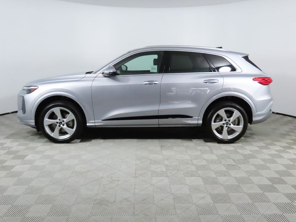 New 2026 Audi Q5 Premium Plus SUV