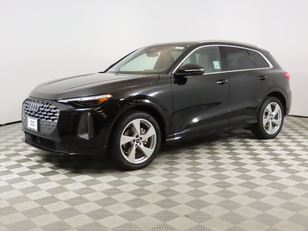 2025 Audi New Q5 Prestige's photo